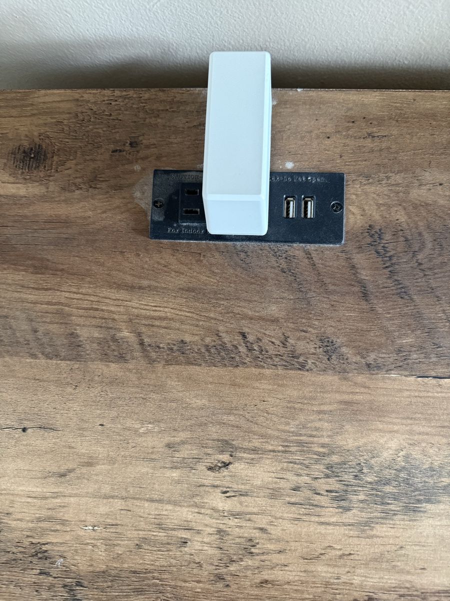Main image 6