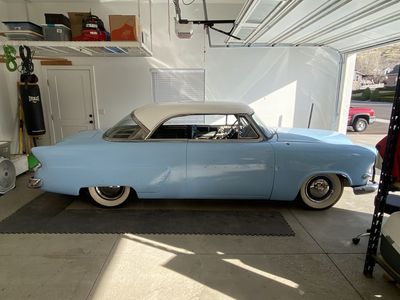 1953 Ford Crown Victoria - Flathead V8