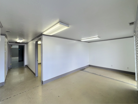 Main image 7