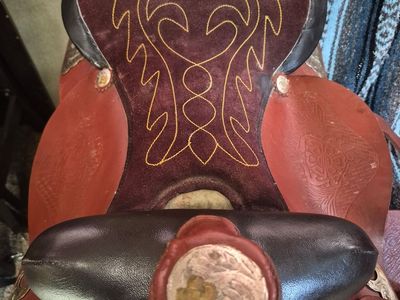 15" Western Show Saddle Leather Silver Corner Plates Suede Seat Hand Tooled