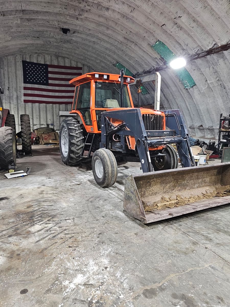 Allis Chalmers 8030