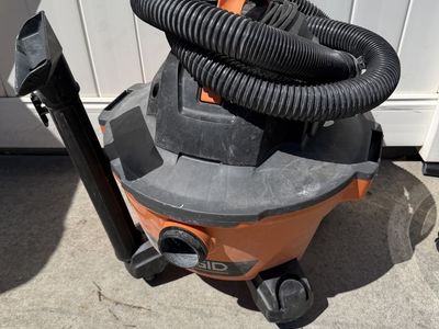 RIDGID Wet/Dry Shop Vacuum with Hose & Attachments - Orange/Black