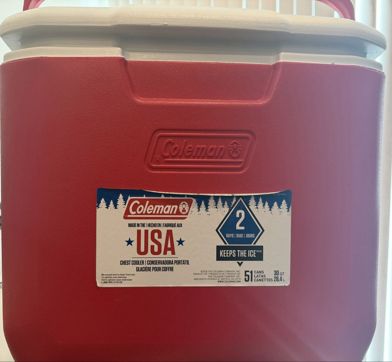 Coleman Cooler 30 Qt / Playmate 6 Can Cooler