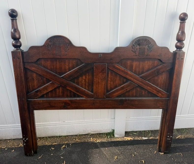 Darling queen headboard