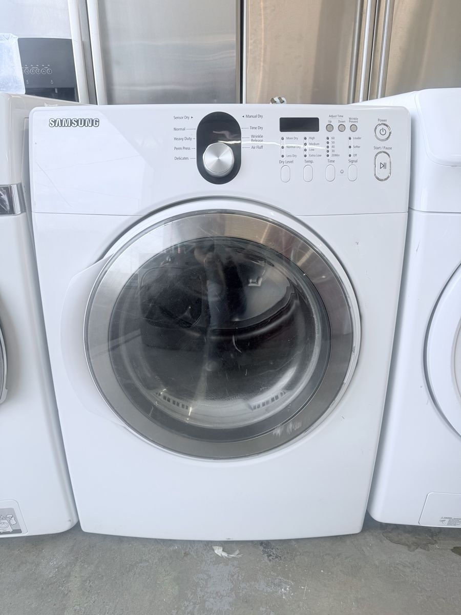 Samsung Dryer electric