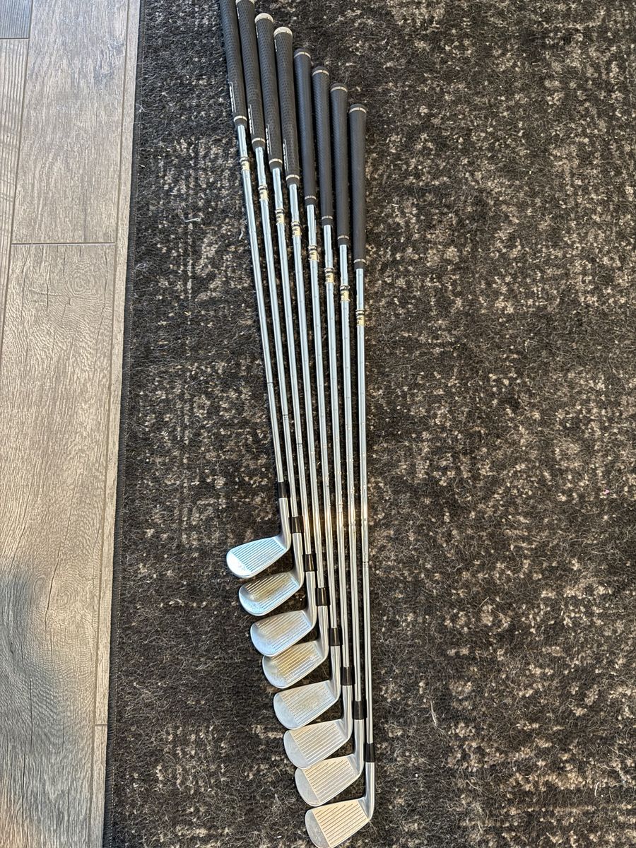 Titleist 714 MB Irons