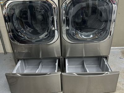 LG MEGA capacity washer and Gas dryer