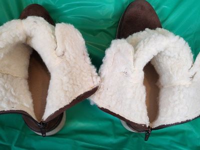 **NEW WOMEN'S WINTER BOOTS**