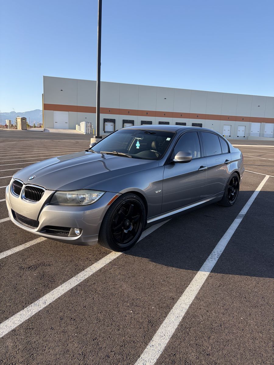 2011 BMW 3 Series 328i