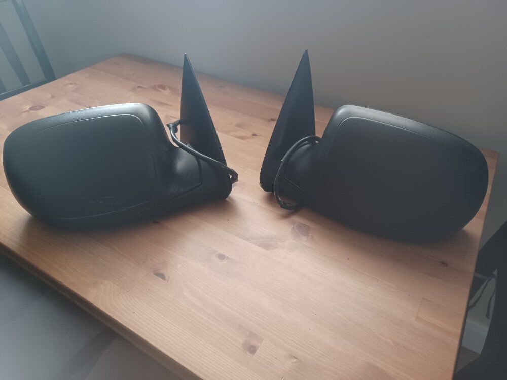 Chevy/GMC truck mirrors