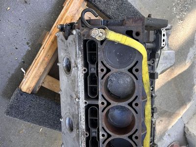6.0 liter GM Block