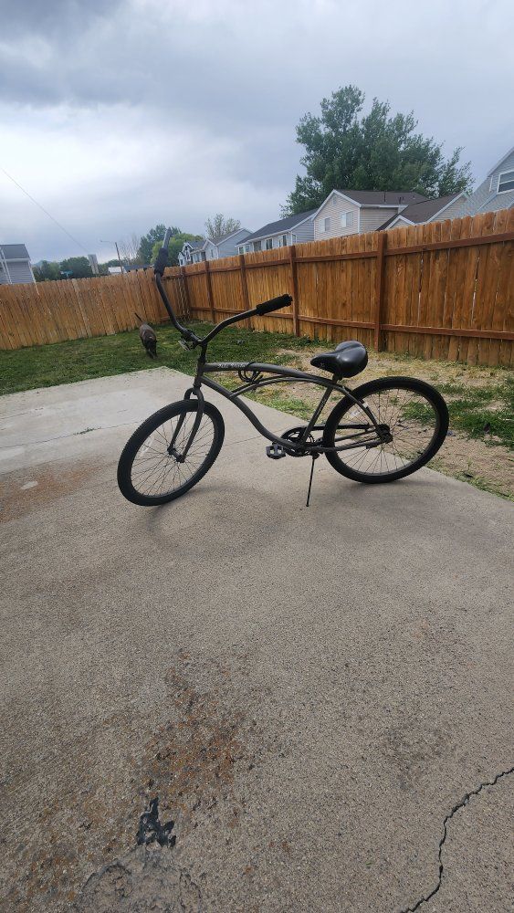 Used Sixthreezero Cruiser Bike - Gray, Single Speed, Comfortable Commuter Bicycle