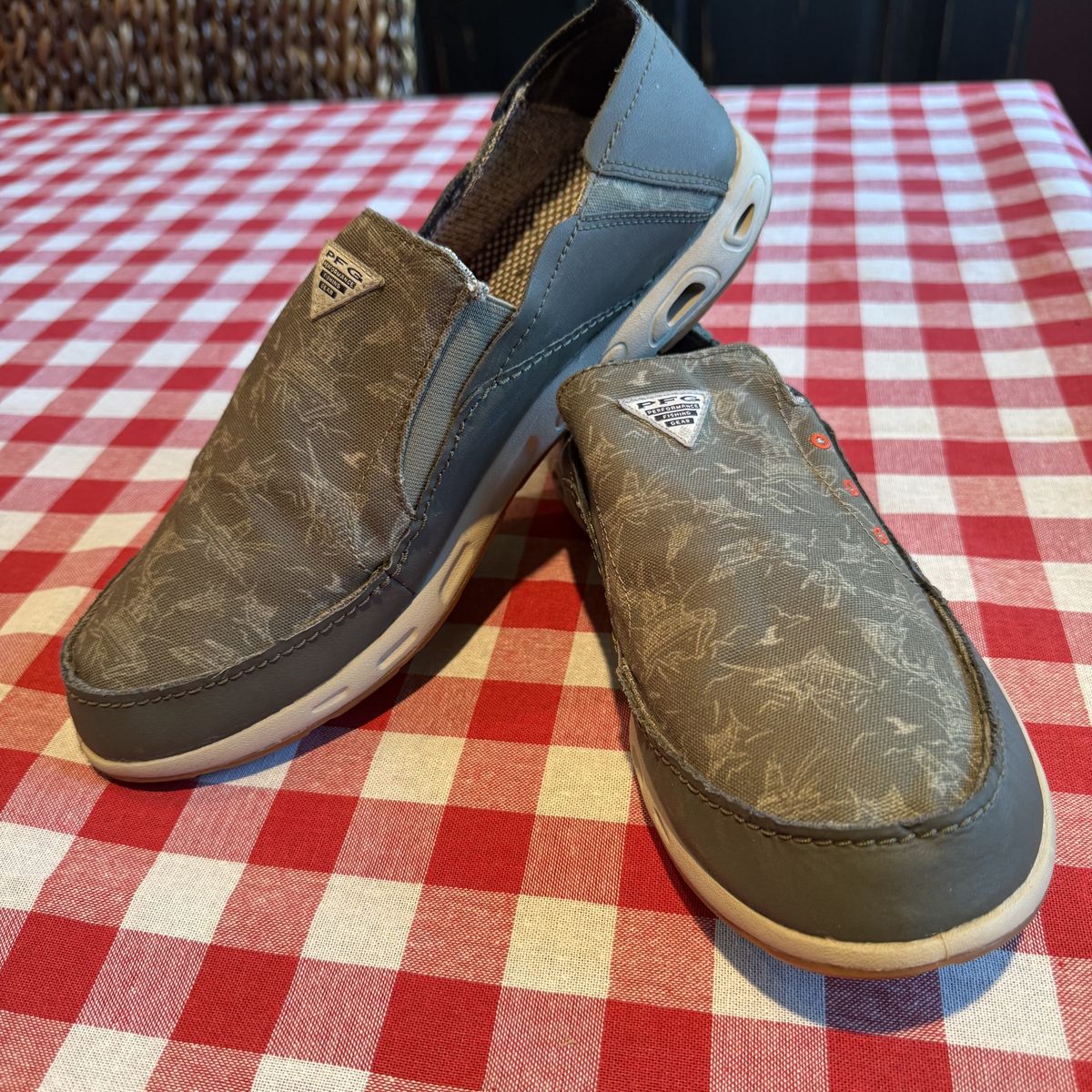 New Columbia PFG Fishing Shoes 11.5