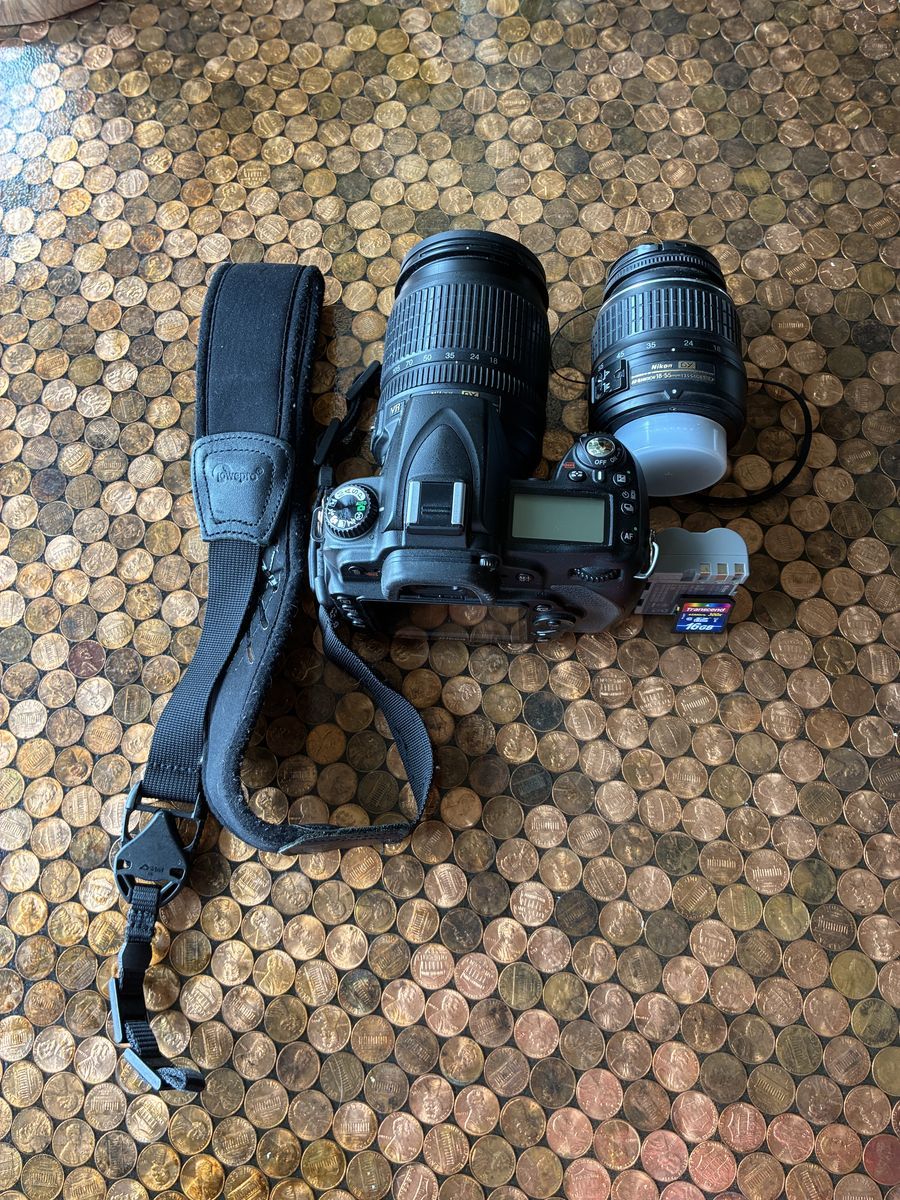 Nikon D90 DSLR Camera Body w/ Nikon DX AF-S Nikkor 18-105mm and Nikkor 18-55mm