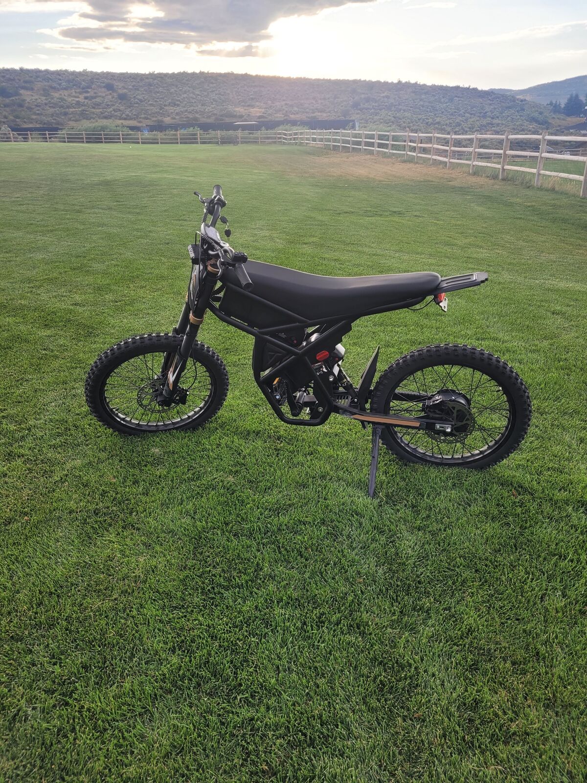 New Years Special Pricing | Riding Times GT73 Pro Electric Dirt Bike – 45+ MPH – Surron/Talaria Alternative