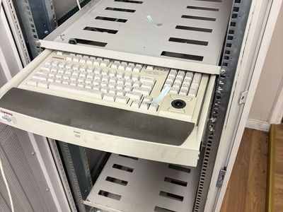 Compaq Server Rack 24U