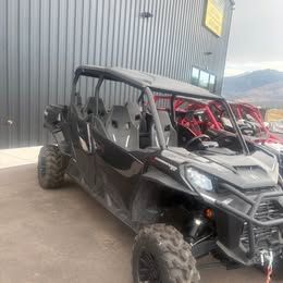 2025 CAN AM COMANDER MAX