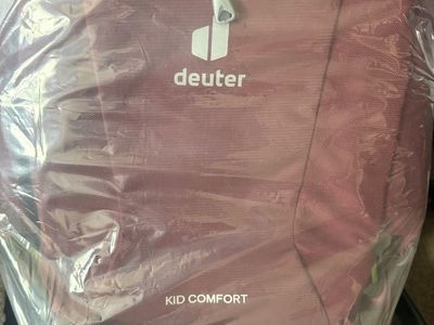 Deuter Kid comfort child carrier
