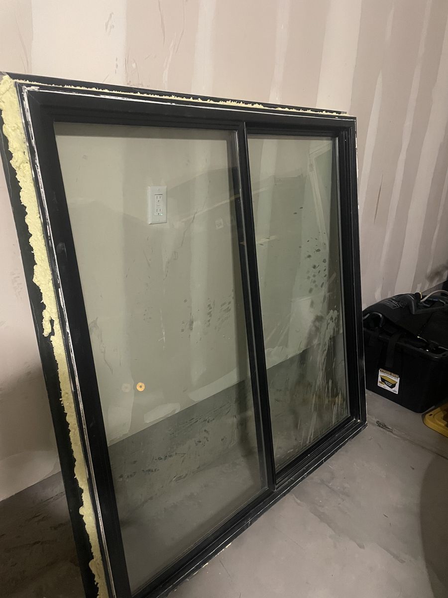 High End Pelone Window