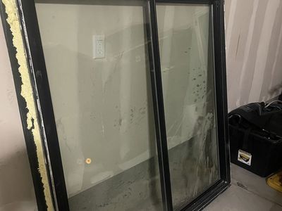 High End Pelone Window