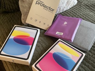2 Brand New iPad 128gb 11 inch and accessories