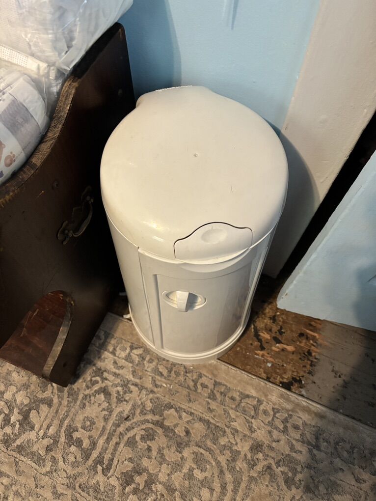 Diaper Pail