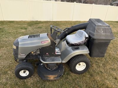 Craftsman Riding Lawnmower w/ Bagger