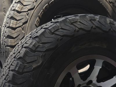 285/75r 16 Br Goodrich tire and wheels