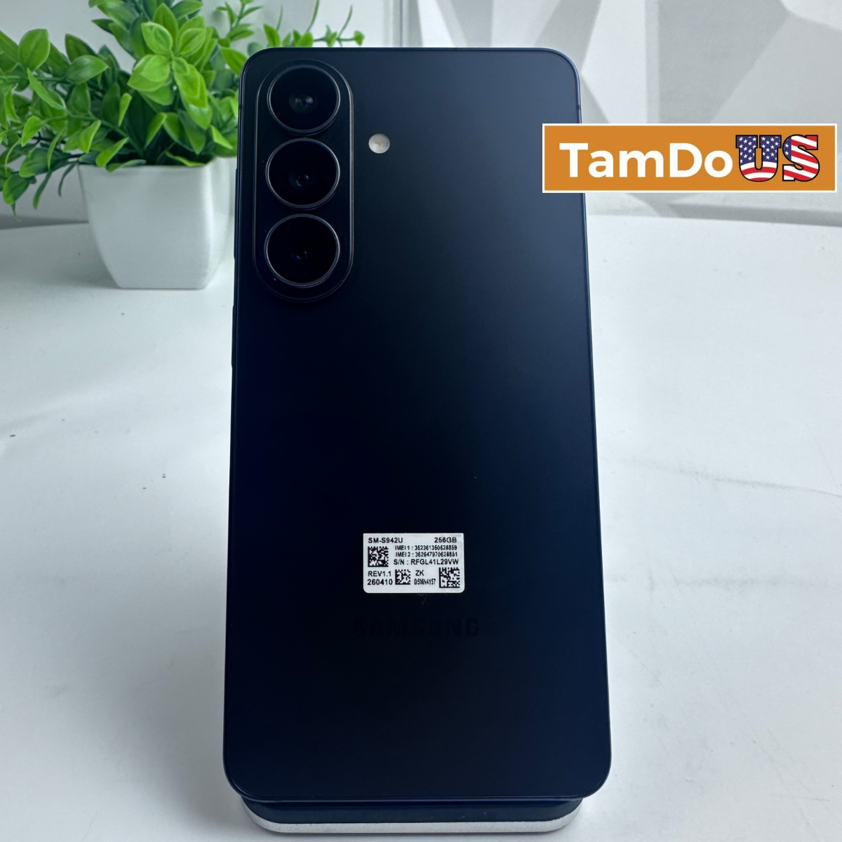 Samsung Galaxy S26 (SM-S942U) 256GB | UNLOCKED for US Domestic Carriers