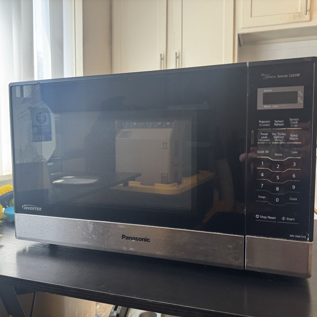 Panasonic NN-SN67HS 1.2 cu ft 1200W Stainless Microwave - Great Condition