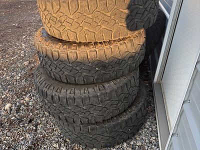 275/65/r18 wrangler good year tires