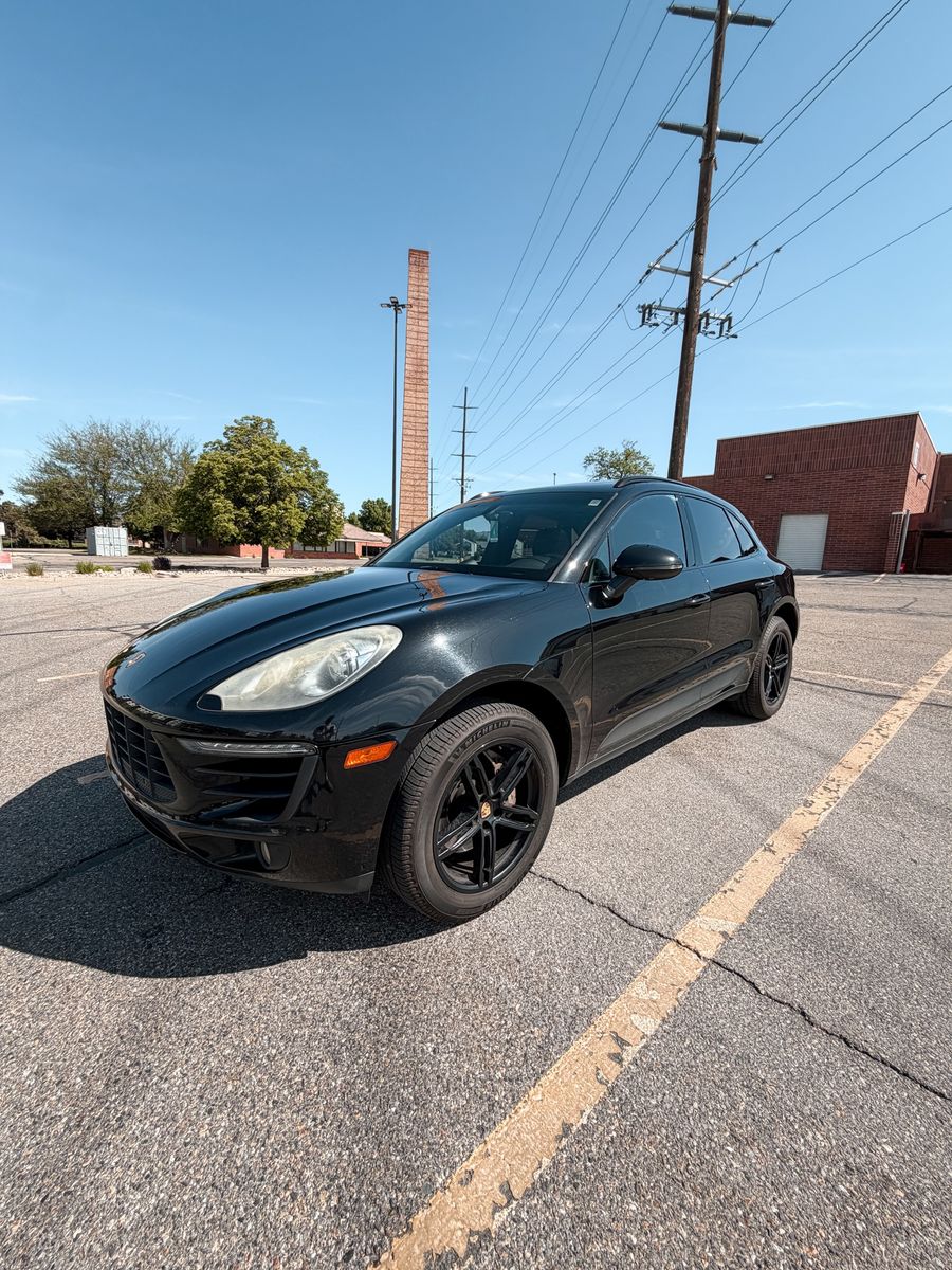 2016 Porsche Macan S