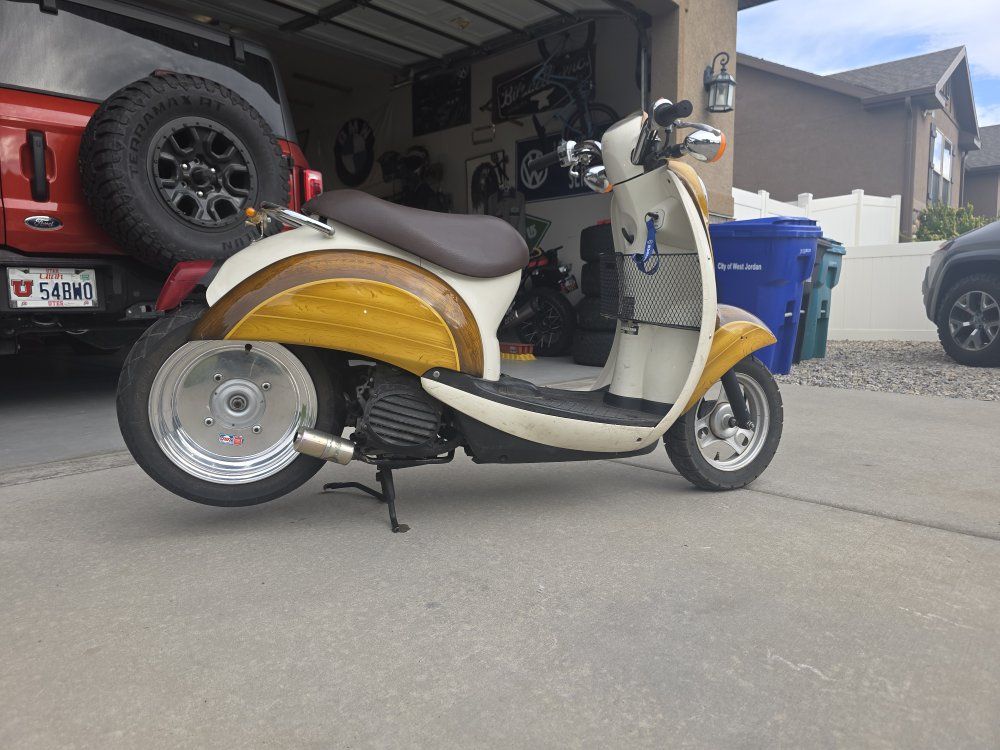 2002 Honda metro
