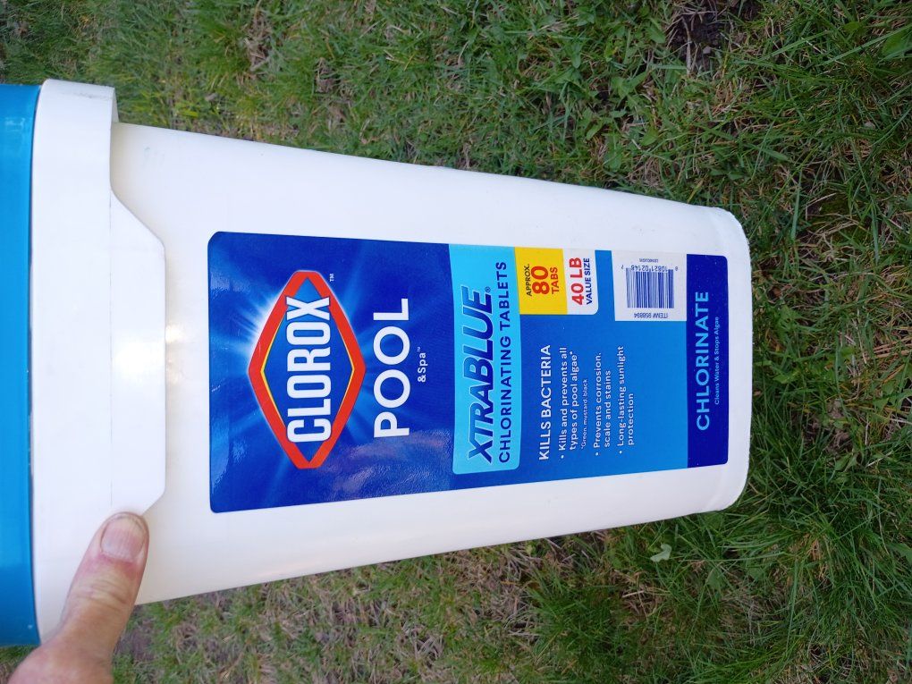 Clorox 40 lbs extra Blu 3 inch tablets