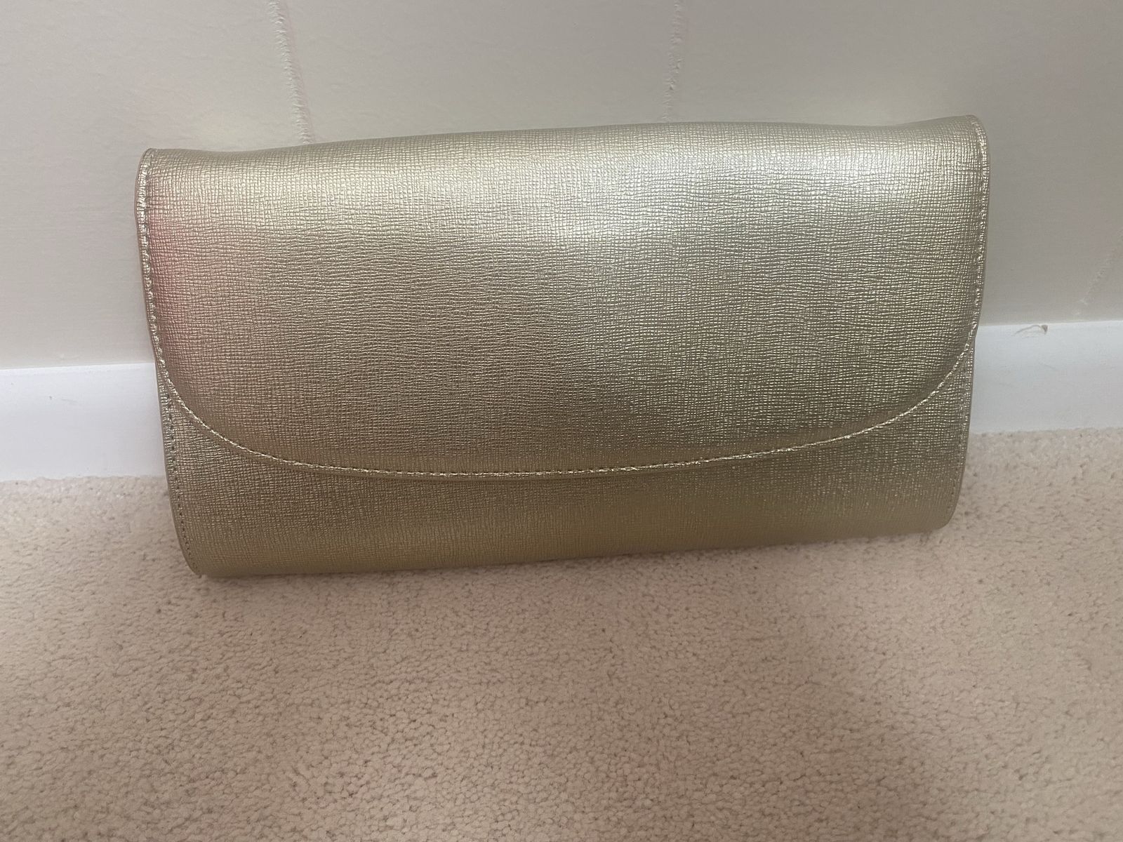 Shoulder Bags and Purses