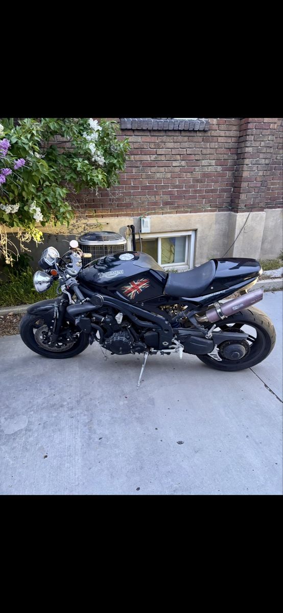 2007 Triumph Speed Triple 1050cc Motorcycle - Powerful Sport Bike, 