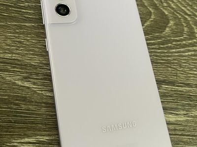 Samsung Galaxy S21FE 5G -128GB -Unlocked