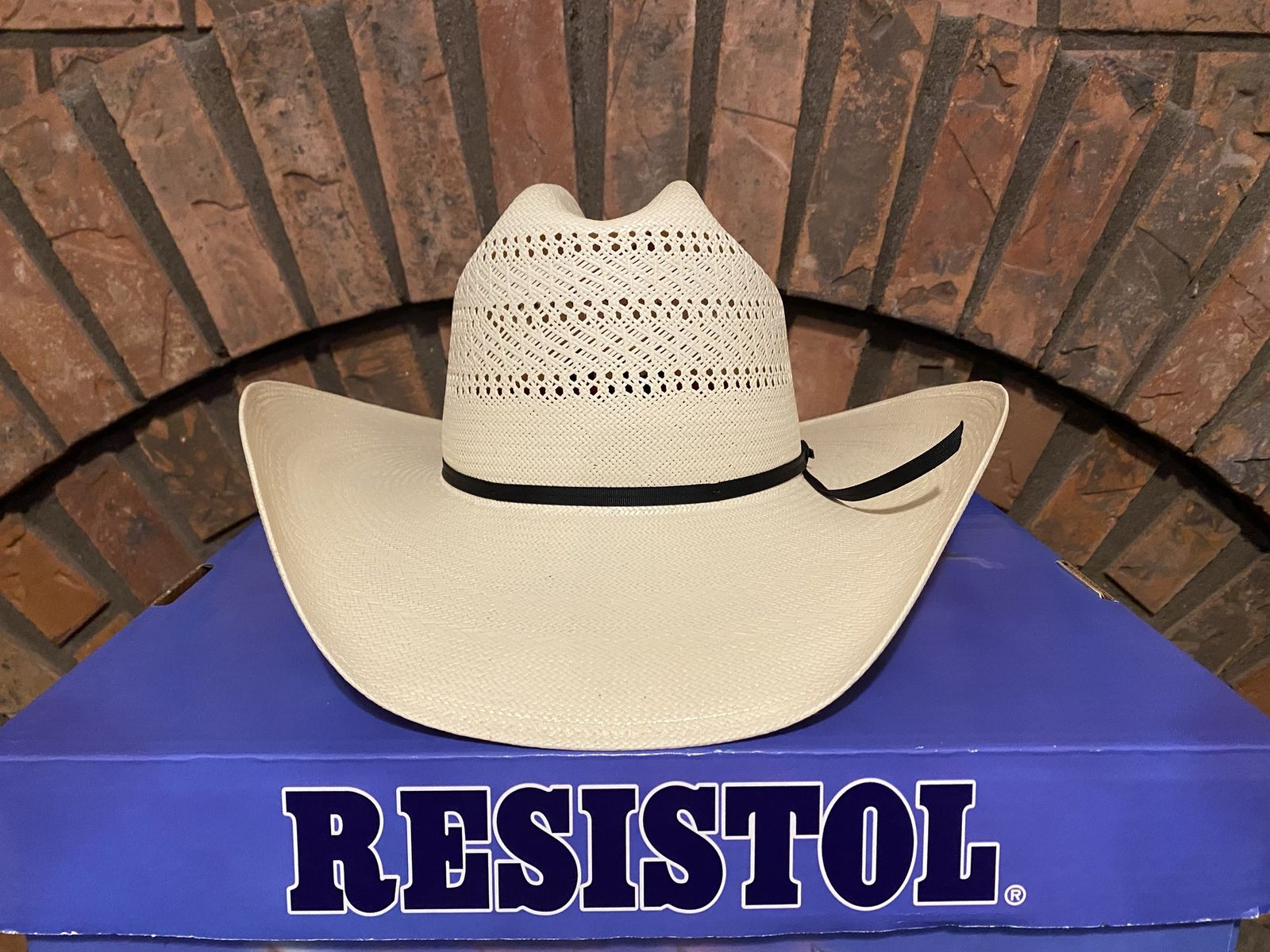 NEW RESISTOL CHASE 20X STRAW 7 3/8 COWBOY HAT