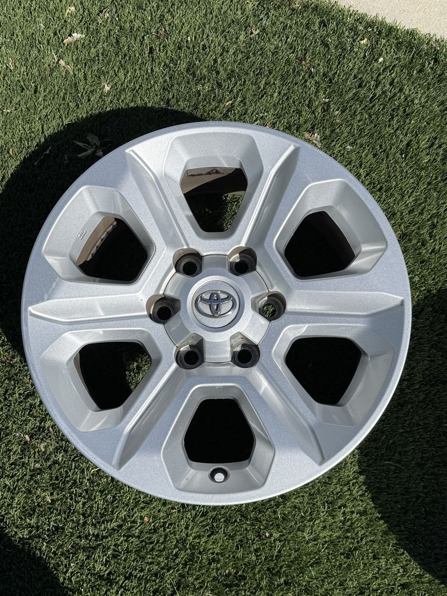 2018 Toyota 4-Runner OEM Wheel Rims