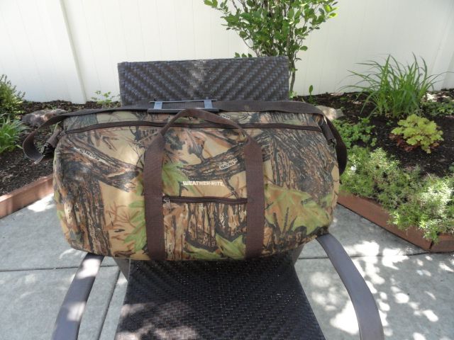 Large Duffle Bag — New