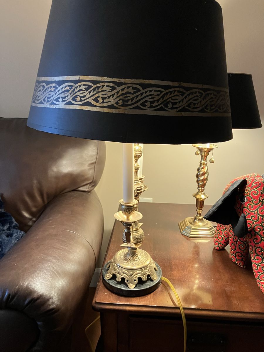 5 Matching Vintage Black and Gold Lamps
