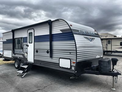 2022 PRIME TIME AVENGER 26BK