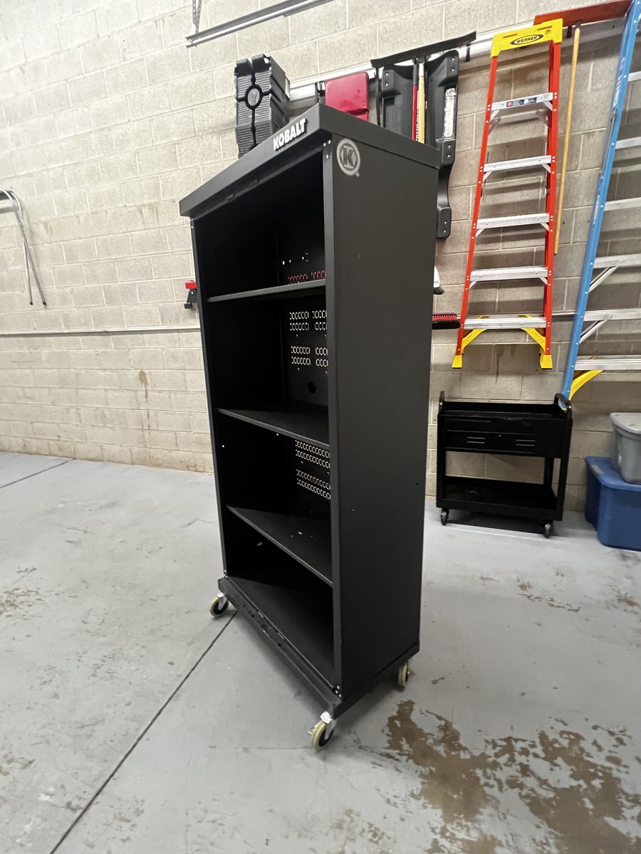 Kobalt Cabinet/shelves