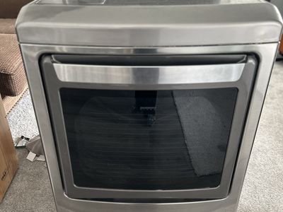 LG Steam Dryer-Deep Cleaned-Includes Drying Rack!