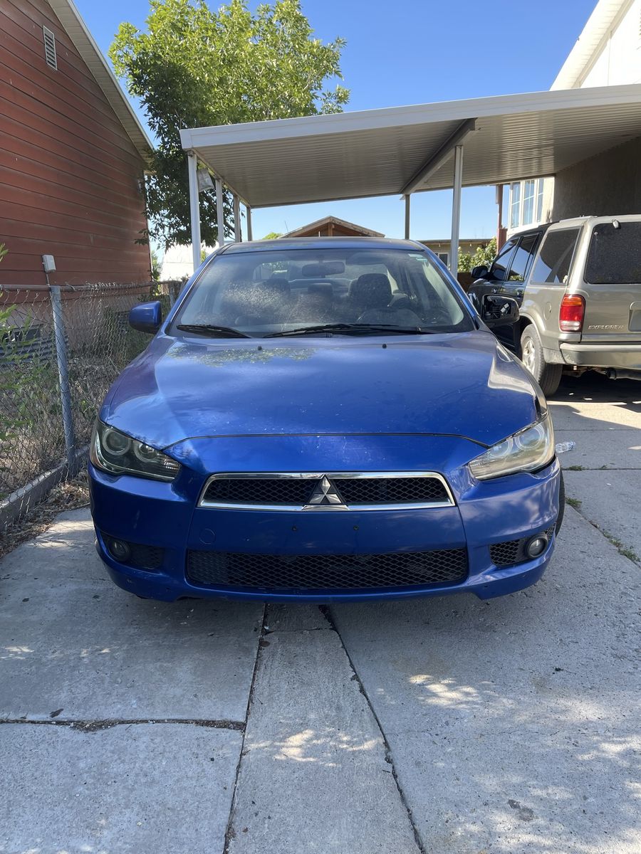 2010 Mitsubishi Lancer 