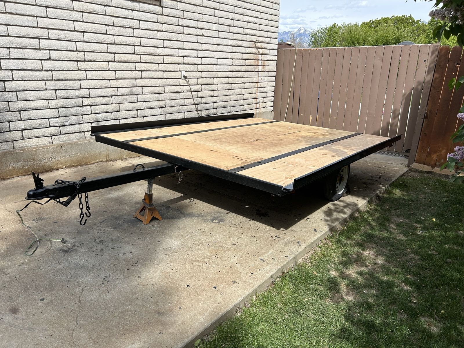 7.5 X 10 Tilt Load Trailer