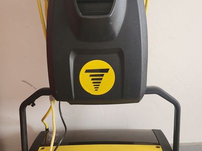 Floor Cleaner/Scrubber