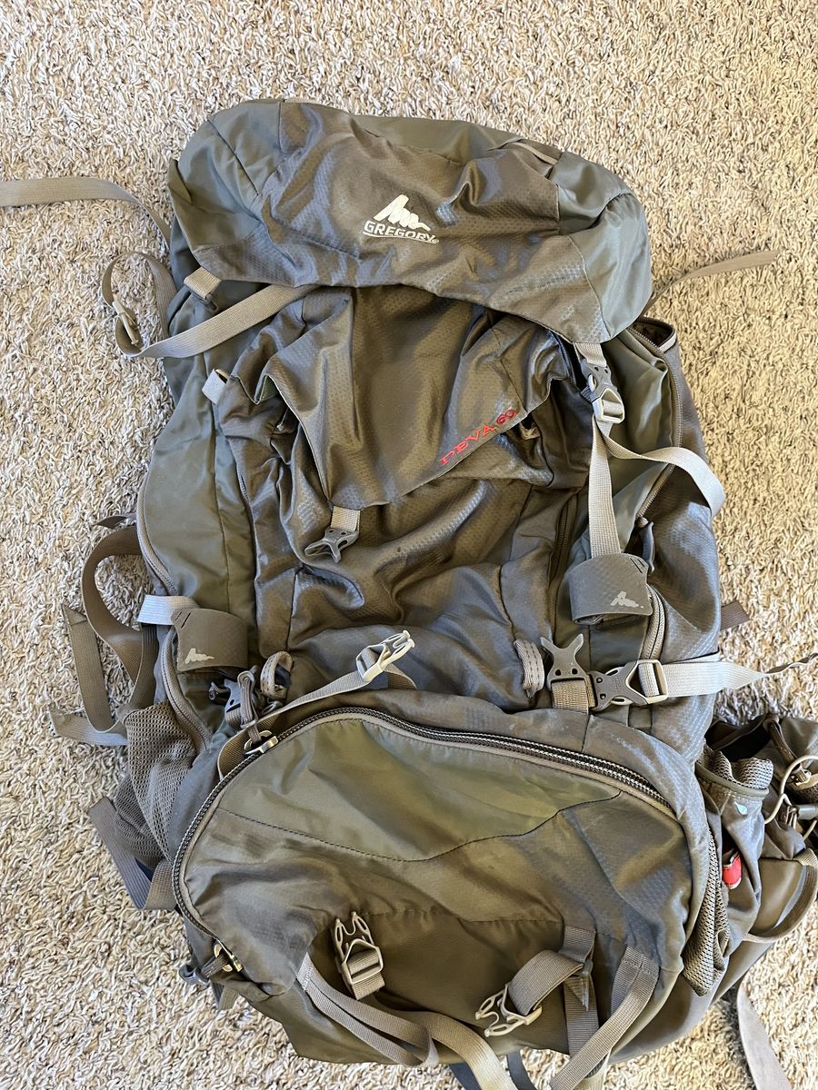 Gregory Women’s Deva 60 backpacking pack