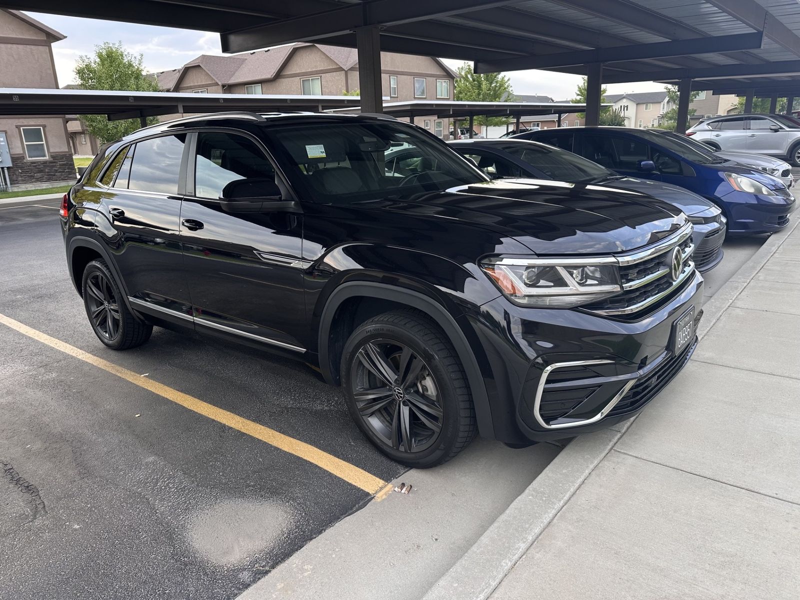 2021 Volkswagen Atlas Cross Sport V6 SE R-Line