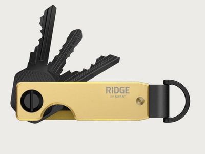 RIDGE 24 Karat Gold KeyCase Smart Key Organizer - Compact & Secure Key Holder